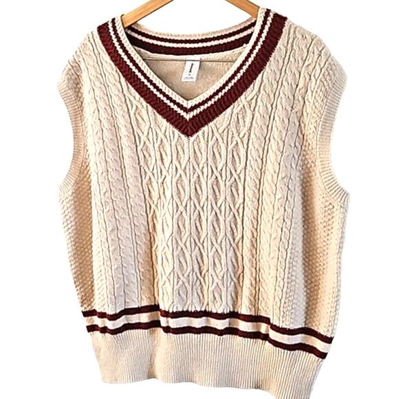 NWOT Abound Women’s Cream Cable Knit Sweater Vest w/ Burgundy Trim Size 1X - Picture 3 of 6